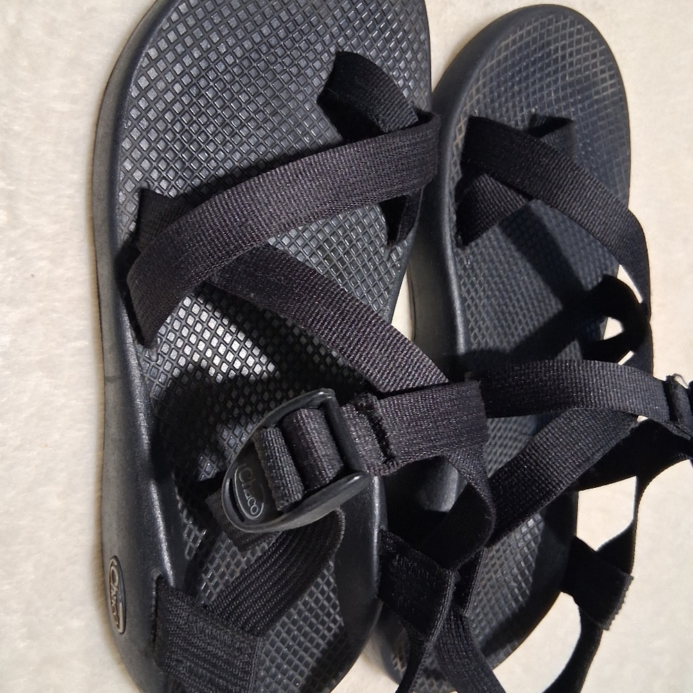 Chaco Black Men's Sandals - Picture 5 of 9